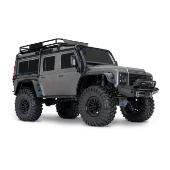82256-4-Defender-3qtr-front-SLVR.jpg