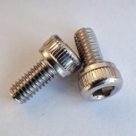 M3x6 cap head screw, stainless steel (2)