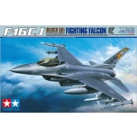 Tamiya 1:32 F-16CJ (Block 50) Fighting Falcon