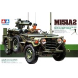 Tamiya 1:35 US  M151A2 w/ TOW Missile Launcher (M220 Tracking System)