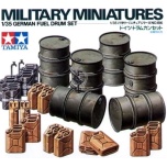 Tamiya 1:35 German Fuel Drum Set (WW II)