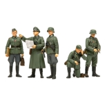 Tamiya 1:35 Figure Set - German Field Commander Set (5 figures) (WW II)