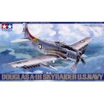 Tamiya 1:48 Douglas A-1H Skyraider U.S. Navy